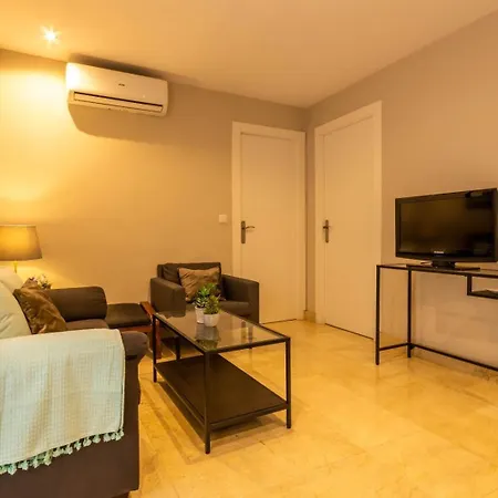 Unika Homes Castellar Apartment *